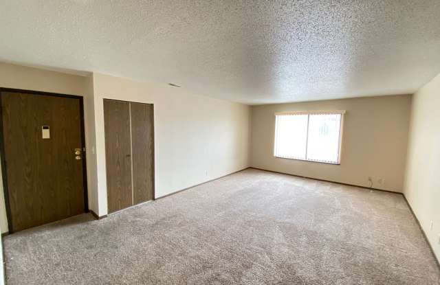 3759 W 9th St photos photos