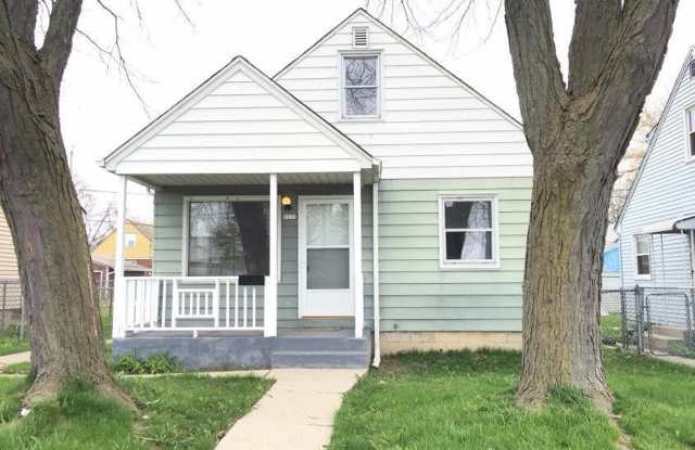 3 Bedroom Single Family photos photos