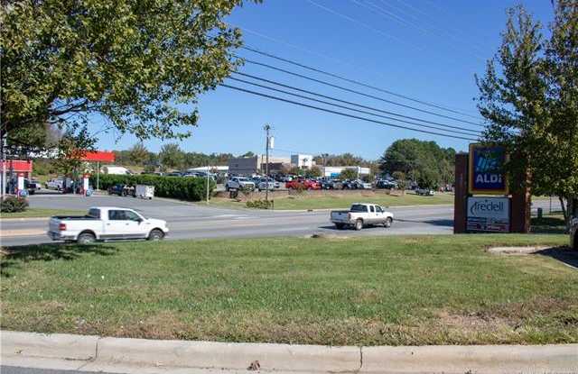 128 E Plaza Drive Gallery 4