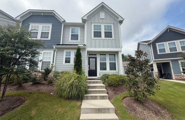 Gorgeous 3BD, 2.5BA Wendell Falls Townhome with a 1-Car Garage and Modern Updates Throughout photos photos