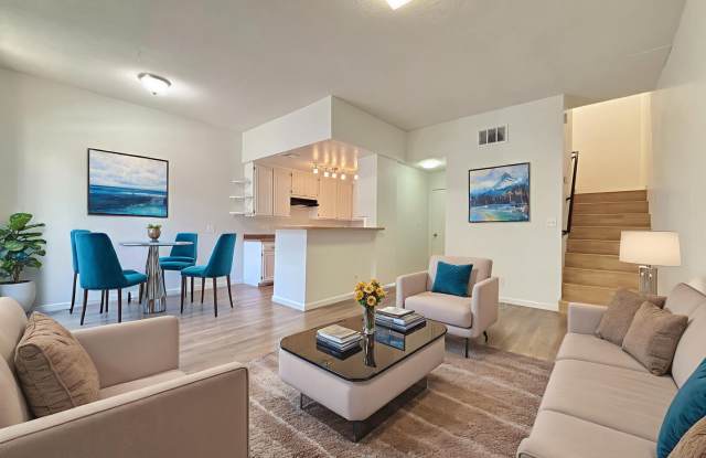 Lovely 4-bedrom 2.5-bath Condo In Panorama City photos photos