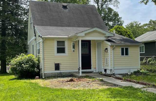 2412 POPLAR ROAD photos photos