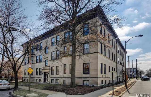 4256 Maryland Avenue Gallery 1