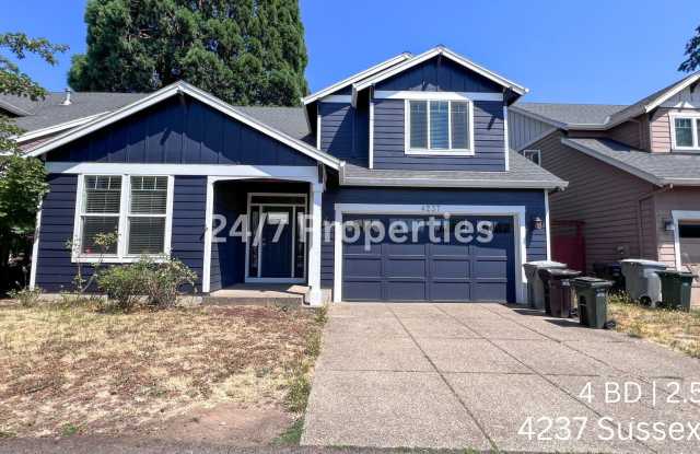 Large 4BD I 2.5BA Home - West Linn! photos photos