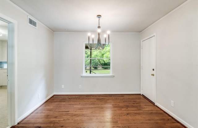 9831 Mercer Drive Gallery 4