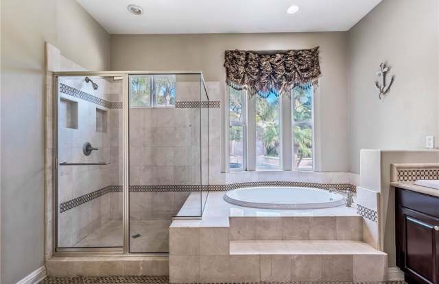 12800 North Vía Donatello - 12800 North Vía Donatello, Los Angeles, CA 91326