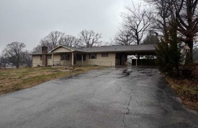 Maryville City 37801 - 3 bedroom, 2.5 bath home - Contact Debra Johnson (865) 591-8281 photos photos