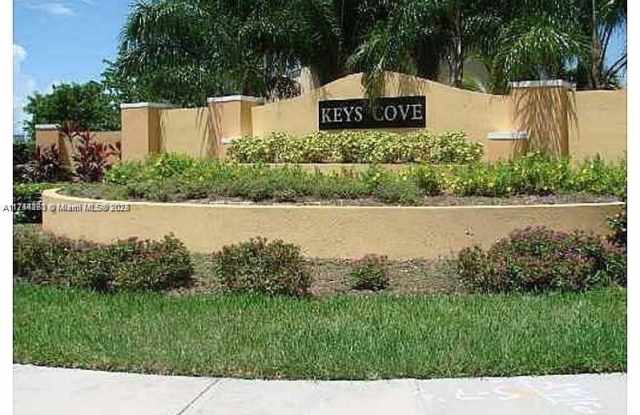 1410 SE 26th Ct - 1410 Southeast 26th Court, Homestead, FL 33035 1410 SE 26th Ct - 1410 Southeast 26th Court, Homestead, FL 33035