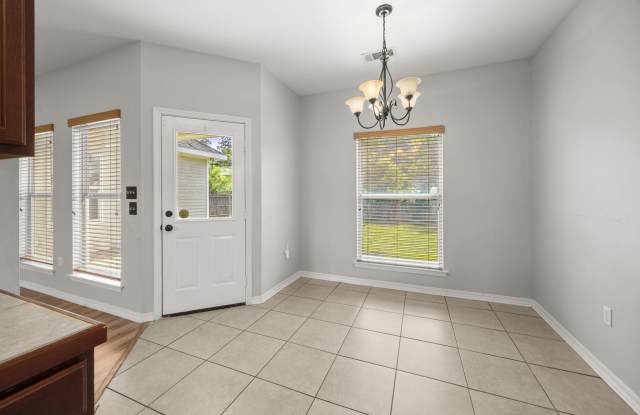 48317 Fox Hollow Boulevard Gallery 3