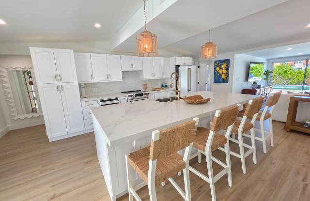 720 Eastwind Drive photos photos