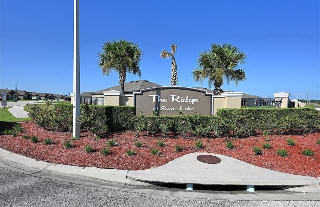 1563 SWAN LAKE Circle Gallery 4
