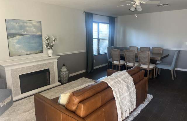 15481 W CAMERON Circle Gallery 4