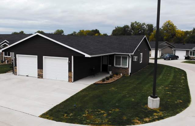 Twin Eagles East photos photos Twin Eagles East photos photos