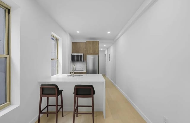 246 E 53rd St Apt 5B photos photos