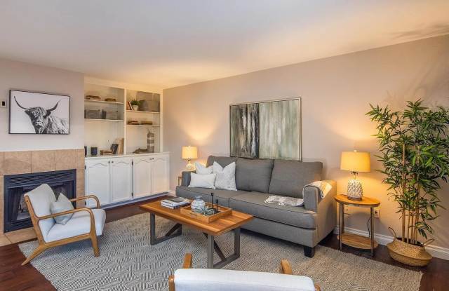 4466 Dawson Ave photos photos
