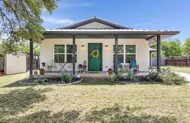 501 E Ash Drive Gallery 1