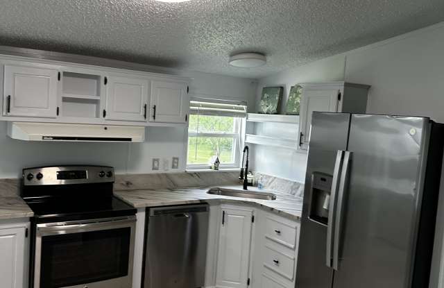 1624 King Arthurs Court Gallery 1