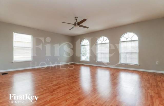 5375 Dornich Drive Gallery 2