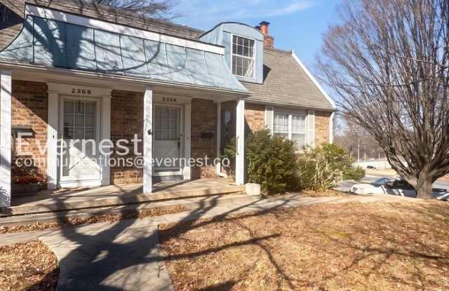 2356 South Crysler Avenue photos photos