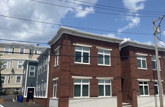 202 Sagamore St - 202 Sagamore Street, Quincy, MA 02171
