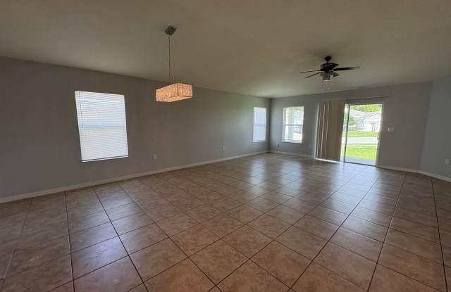 4bedroom 2bath home in ST Cloud Gallery 4