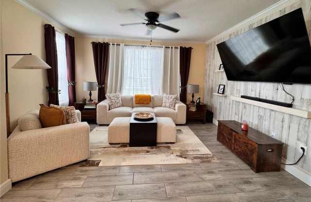 9842 LAKE CHASE ISLAND Way Gallery 2