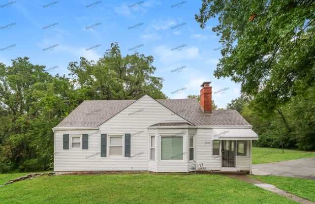 5024 Glenside Drive photos photos