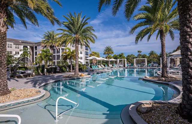 Botanic Waterside Apartments at Lakewood Ranch Gallery 2