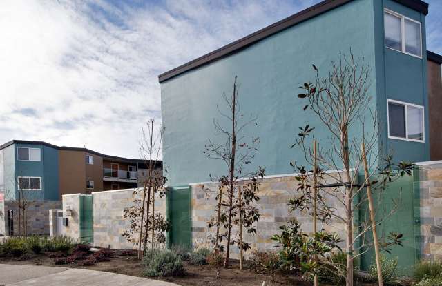 The Bluffs at Pacifica Apartments Gallery 2