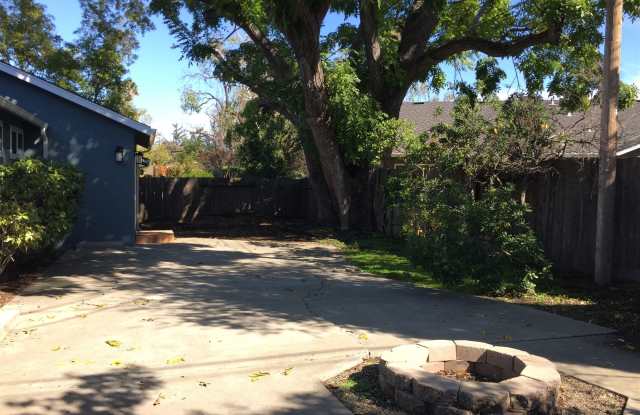 15616 Flintridge Dr Gallery 2