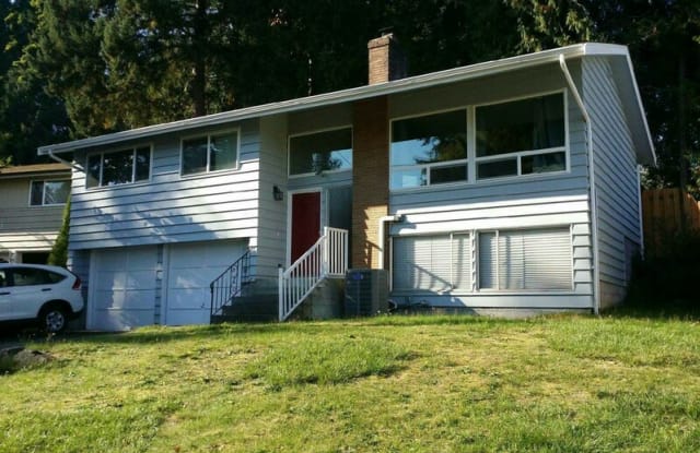 13009 14th PL NE - 13009 14th Place Northeast, Seattle, WA 98125