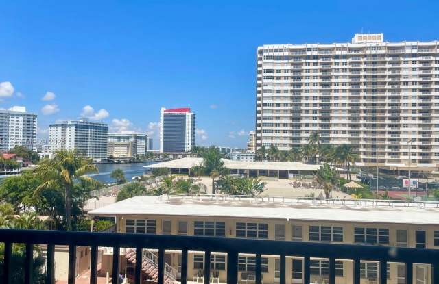 2017 OCEAN DR photos photos