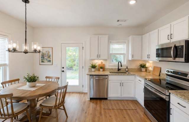 Creekside Unit With Flex Room- Villages at Bear Creek in Columbia, TN photos photos