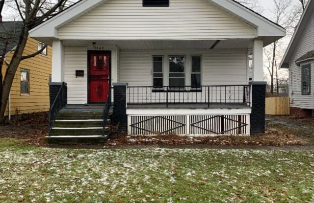 3342 Silsby Rd - 3342 Silsby Road, Cleveland Heights, OH 44118