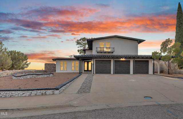 6637 MARIPOSA Drive Gallery 1