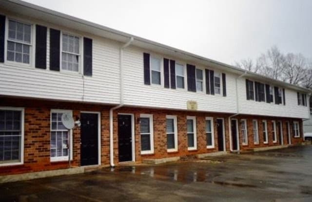 424 Homestead St Apt B - 424 Homestead Street, Gibsonville, NC 27249