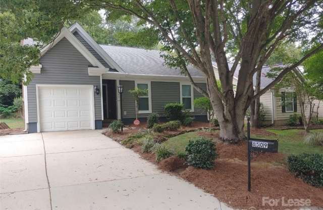 8509 Lockerbie Lane photos photos