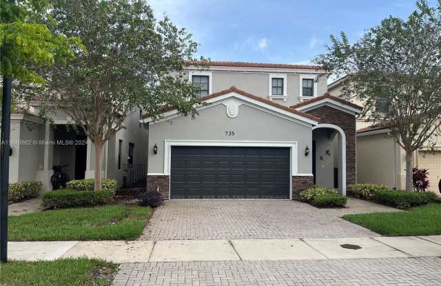 735 NE 193rd St - 735 Northeast 193rd Street, Ives Estates, FL 33179