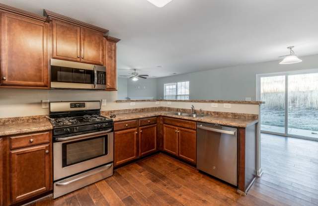 Spacious 5-Bed, 3.5-Bath Residence with 4,003 Sqft, Master on 1st Floor, Elegant Design,  Versatile Loft Space - Schedule Your Viewing Today! photos photos