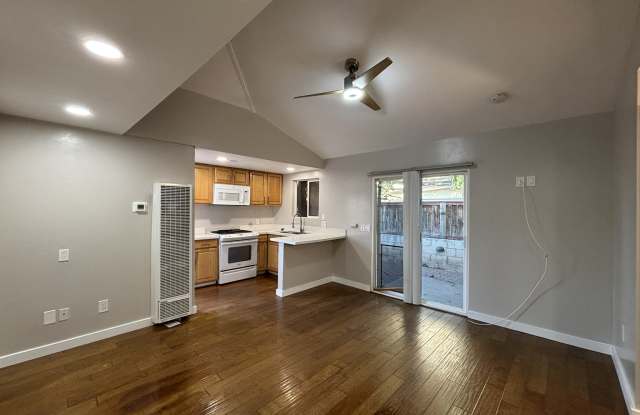 3102 G Street - 3102#3 photos photos