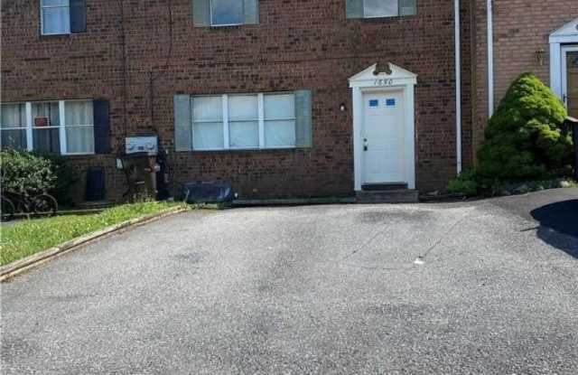 1650 Angela Drive photos photos