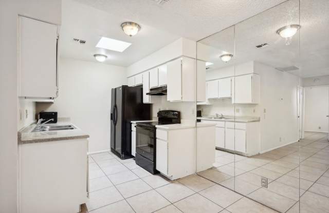 Well Appointed 2 bedroom 2 bathroom available March 15th!!! Close to all the amenities of Westgate Center!!! Great Location and property, tile throughout!!! photos photos