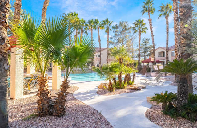2 BEDROOM CONDO ON THE FIRST FLOOR! photos photos