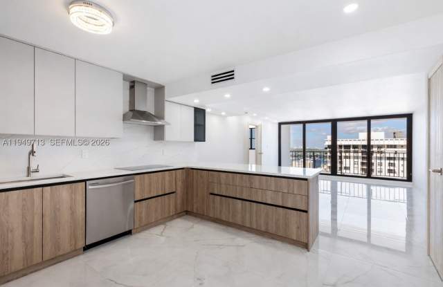 2401 S Ocean Dr photos photos