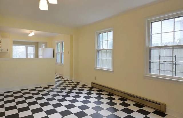 2206 Fitzgerald Ave Gallery 3