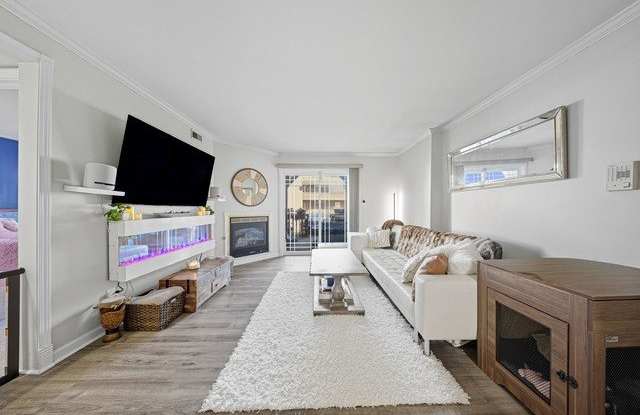 1942 Tall Oaks Drive Gallery 2