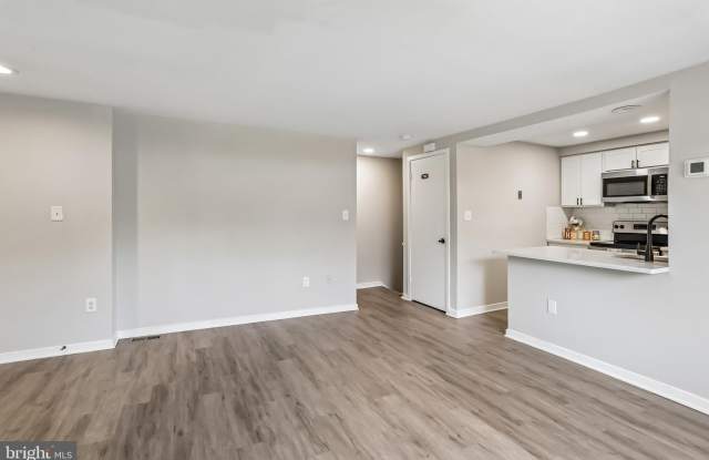 9705 HELLINGLY Place Gallery 3