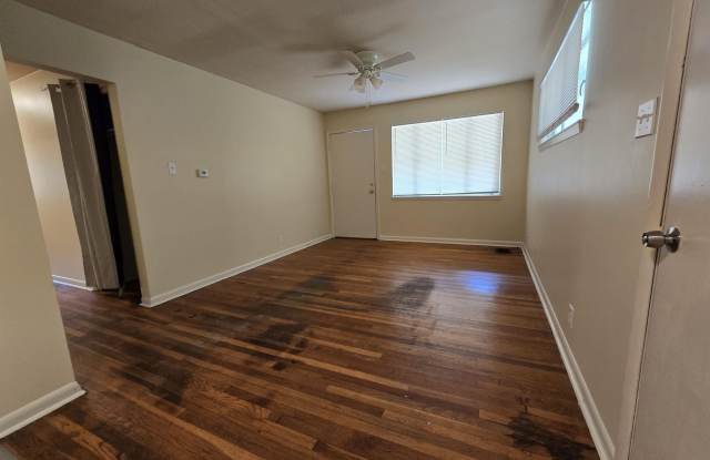 111 Broadmoor Drive Gallery 3