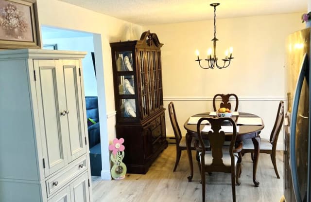 102 Charles St - 102 Charles Street, Waterbury, CT 06708