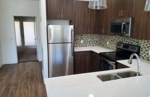 8053 East Thomas Road Gallery 3